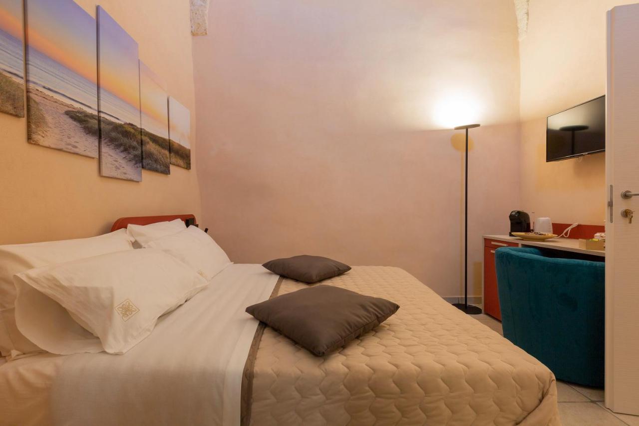 Terrae Rooms Rental Mesagne Exteriör bild